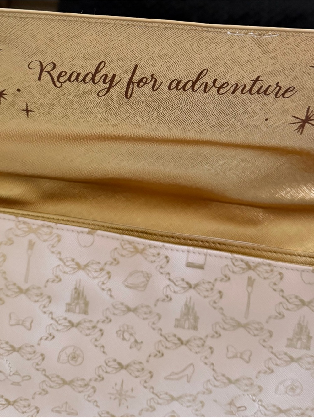 Bath & Body Works Disney Princess 3 Charms Gold Bow Backpack NWT - Picture 6 of 9